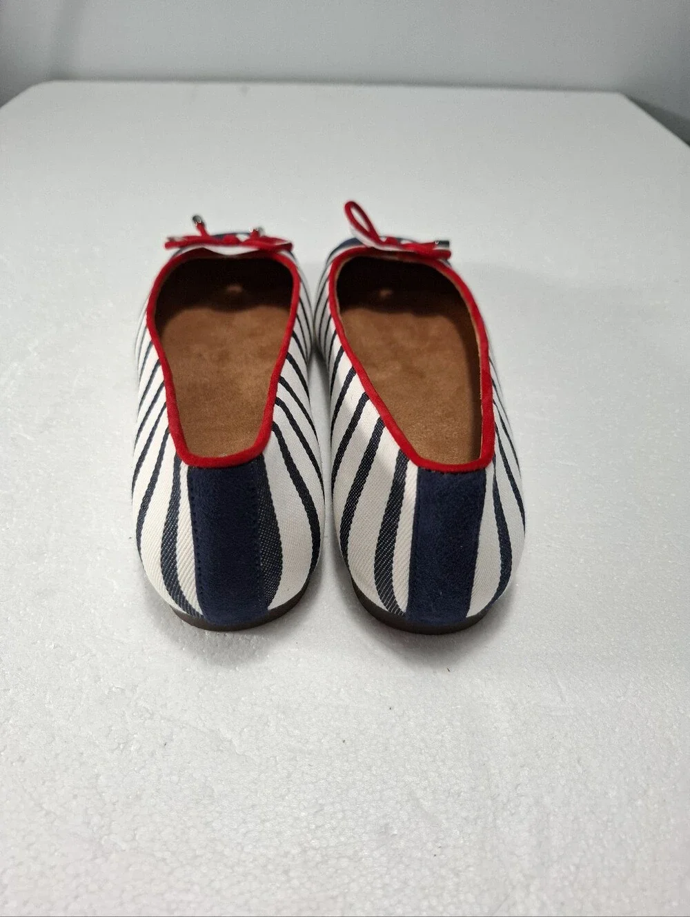 Vionic Nautical Stripe Navy & White Ballet Flats with Red Trim Size 10 NWOB - Picture 5 of 10